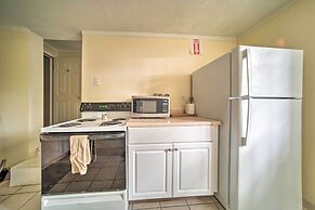 Geneva-on-the-lake Cottage w/ Patio: Walk to Shore