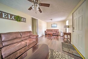 Geneva-on-the-lake Cottage w/ Patio: Walk to Shore