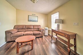 Geneva-on-the-lake Cottage w/ Patio: Walk to Shore