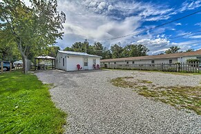 Geneva-on-the-lake Cottage w/ Patio: Walk to Shore