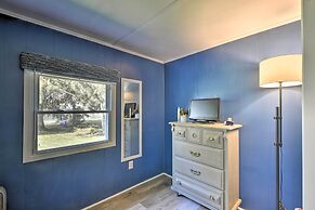 Quiet New York Retreat < 7 Miles to Skiing!