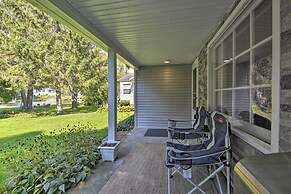 Quiet New York Retreat < 7 Miles to Skiing!