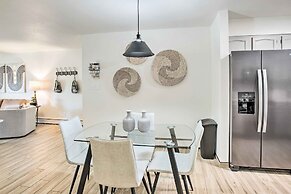 Stunning Condo By Trails, Nat'l Monument!