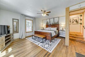 Ruidoso Cabin Rental w/ Hot Tub: Walk to Main!