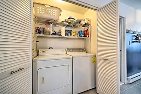 Cozy Retreat w/ Hot Tub, on Sleepy Hollow Lake!