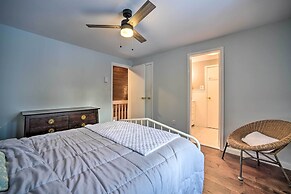 Cozy Retreat w/ Hot Tub, on Sleepy Hollow Lake!