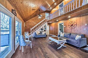 Cozy Retreat w/ Hot Tub, on Sleepy Hollow Lake!