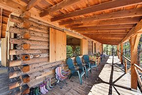 Idyllic Twin Lakes Escape w/ Deck + Fire Pit!