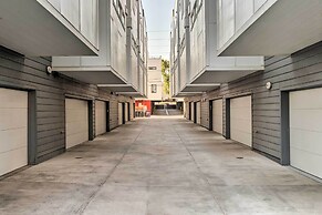 Modern Denver Townhome w/ Rooftop Terrace!