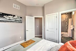 Modern Denver Townhome w/ Rooftop Terrace!