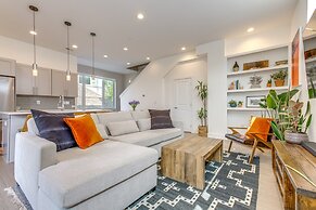 Modern Denver Townhome w/ Rooftop Terrace!