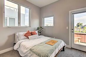 Modern Denver Townhome w/ Rooftop Terrace!
