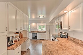 The Millersburg Mountain House Getaway w/ Gazebo!