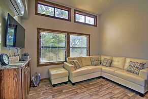 Fredericksburg Cottage ~ 1 Mile to Main Street!