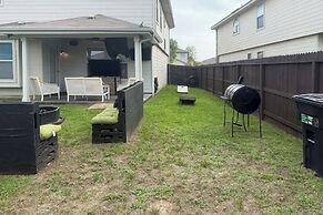 San Antonio Home w/ Pool Access: Near Lackland AFB