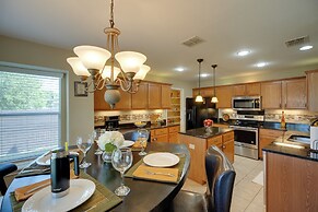 San Antonio Home w/ Pool Access: Near Lackland AFB