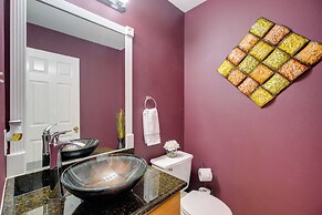 San Antonio Home w/ Pool Access: Near Lackland AFB