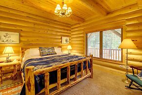 Exquisite Mccall Log Cabin - Walk to Payette Lake!