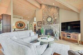 Stunning Mtn Views, Private Stream: Evergreen Gem!