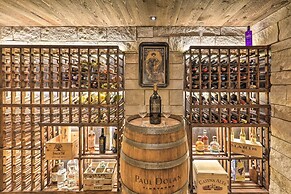 Stunning Mtn Views, Private Stream: Evergreen Gem!