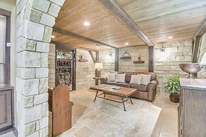 Stunning Mtn Views, Private Stream: Evergreen Gem!