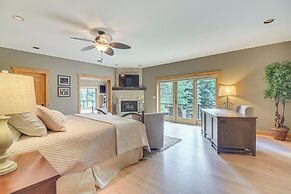 Stunning Mtn Views, Private Stream: Evergreen Gem!