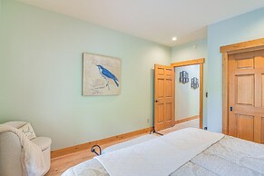 Stunning Mtn Views, Private Stream: Evergreen Gem!