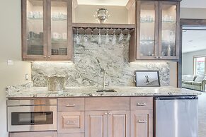 Stunning Mtn Views, Private Stream: Evergreen Gem!