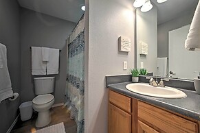 Branson Condo Near Lake & Silver Dollar City!