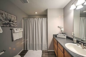 Branson Condo Near Lake & Silver Dollar City!