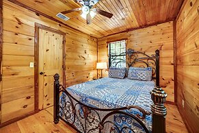 Private Broken Bow Cabin w/ Hot Tub + Gazebo!