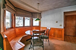 Scenic Bartlett Home w/ Deck - 1 Mi to Storyland!