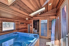Charming Leadville Retreat w/ Private Hot Tub