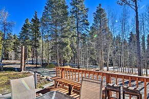 Charming Leadville Retreat w/ Private Hot Tub