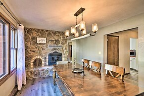 Charming Leadville Retreat w/ Private Hot Tub