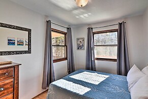 Charming Leadville Retreat w/ Private Hot Tub