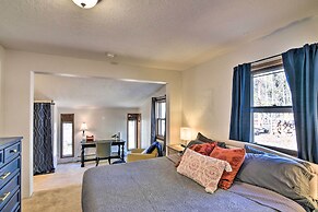 Charming Leadville Retreat w/ Private Hot Tub