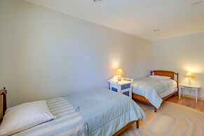 Game Room + Mtn Views: Banner Elk Cabin