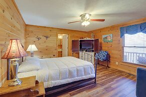 Game Room + Mtn Views: Banner Elk Cabin