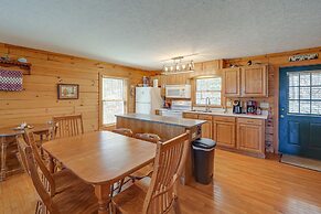 Game Room + Mtn Views: Banner Elk Cabin