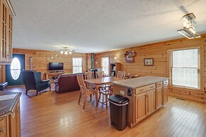 Game Room + Mtn Views: Banner Elk Cabin
