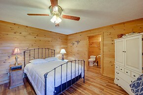 Game Room + Mtn Views: Banner Elk Cabin