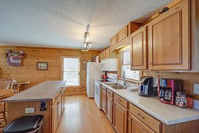 Game Room + Mtn Views: Banner Elk Cabin