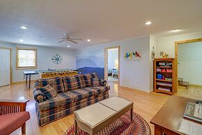 Game Room + Mtn Views: Banner Elk Cabin