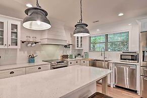 Chic Urban Farmhouse in Historic Dilworth w/ Patio