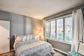 Views, Pools & Marina: Lake Keowee Condo!