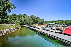 Views, Pools & Marina: Lake Keowee Condo!