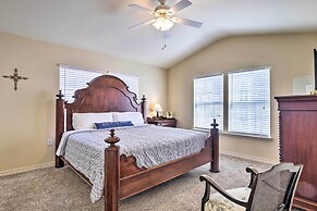 Walk to Lake: Family Gem w/ Pool Access in Afton