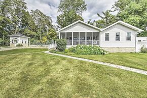 Ephraim Home w/ Yard - Walk to Lake Michigan!