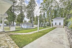 Ephraim Home w/ Yard - Walk to Lake Michigan!